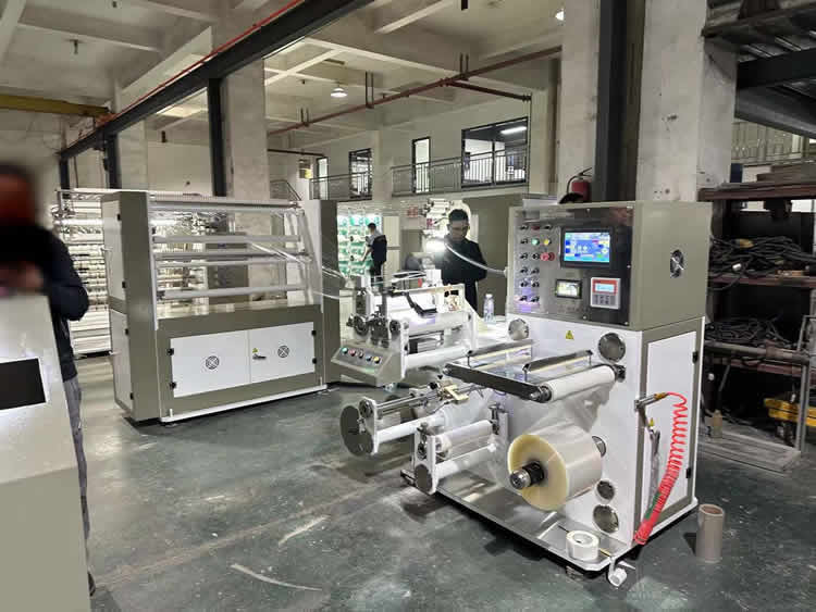 120頭拉線分條機(jī) 120頭拉線分條機(jī)